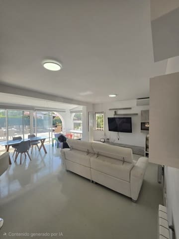 4 soverom Villa til salgs i Calafat, L'Ametlla de Mar med garasje - € 420 000 (Ref: 9991157)