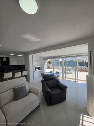 4 soverom Villa til salgs i Calafat, L'Ametlla de Mar med garasje - € 420 000 (Ref: 9991157)