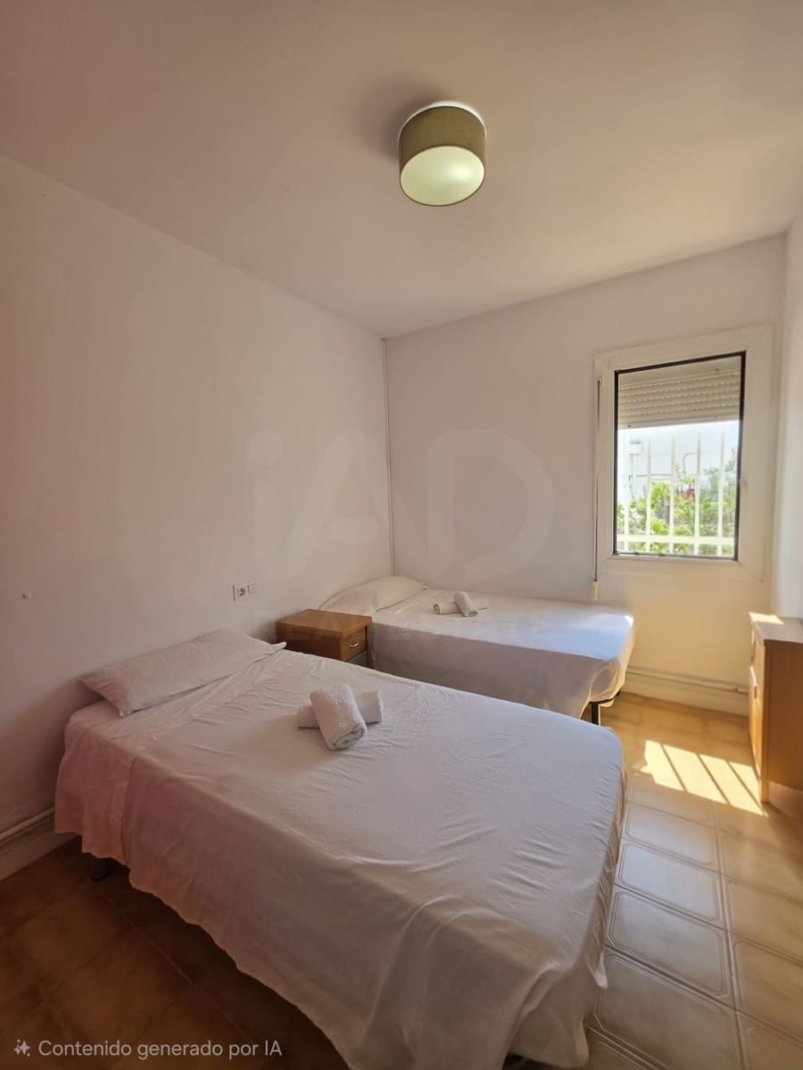 4 soverom Villa til salgs i Calafat med garasje - € 420 000 (Ref: 9991157)