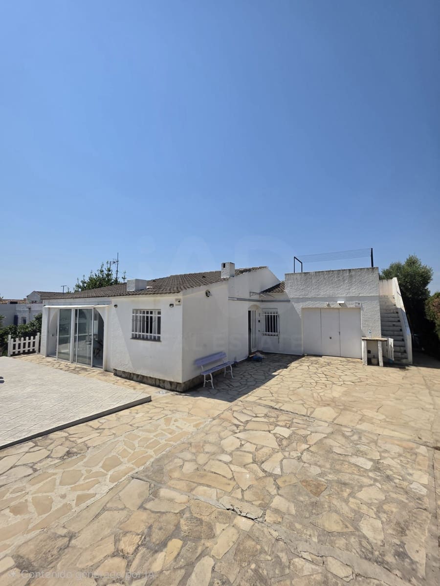 4 soverom Villa til salgs i Calafat med garasje - € 420 000 (Ref: 9991157)
