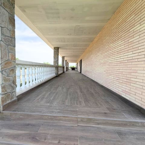 5 quarto Moradia para venda em Mont-roig del Camp com piscina garagem - 1 550 000 € (Ref: 9991158)