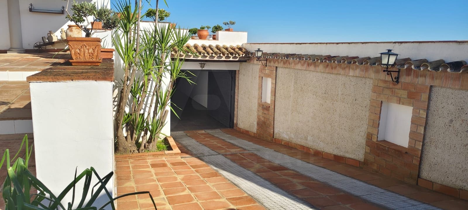 Undeveloped Land for sale in Seville city - € 640,000 (Ref: 9991163)