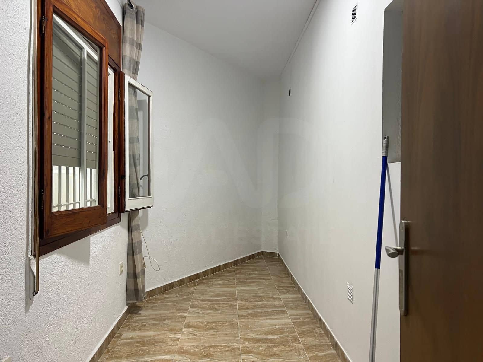 3 camera da letto Appartamento in vendita in Tarragona citta con garage - 120.000 € (Rif: 9991165)