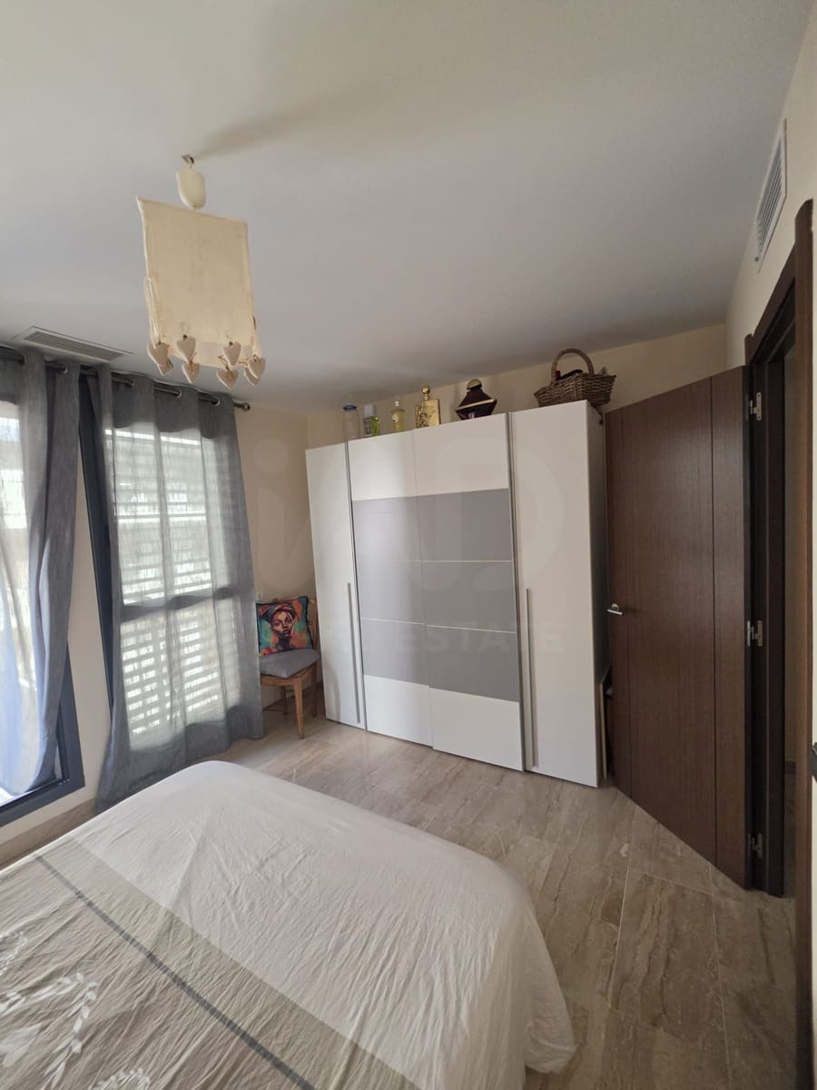 3 soveværelse Lejlighed til salg i L'Ametlla de Mar med swimmingpool - € 280.000 (Ref: 9991168)