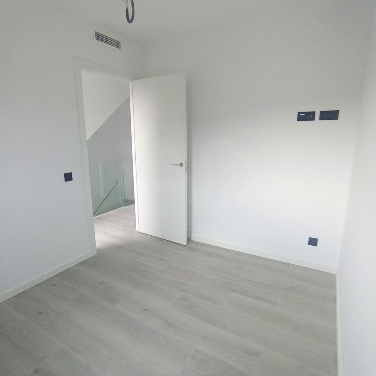 3 bedroom Terraced Villa for sale in Tarragona city with pool garage - € 495,000 (Ref: 9991169)