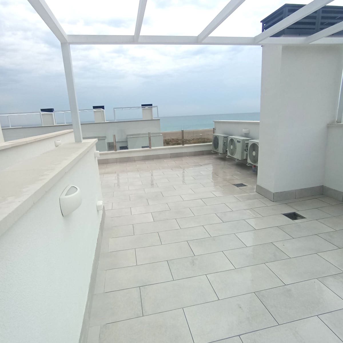 3 bedroom Terraced Villa for sale in Tarragona city with pool garage - € 495,000 (Ref: 9991169)
