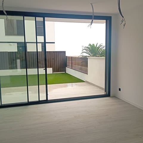 3 bedroom Terraced Villa for sale in Tarragona city with pool garage - € 495,000 (Ref: 9991169)