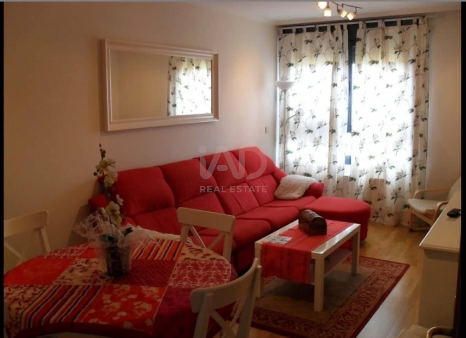 5 bedroom Apartment for sale in Burgos city - € 179,800 (Ref: 9991170)