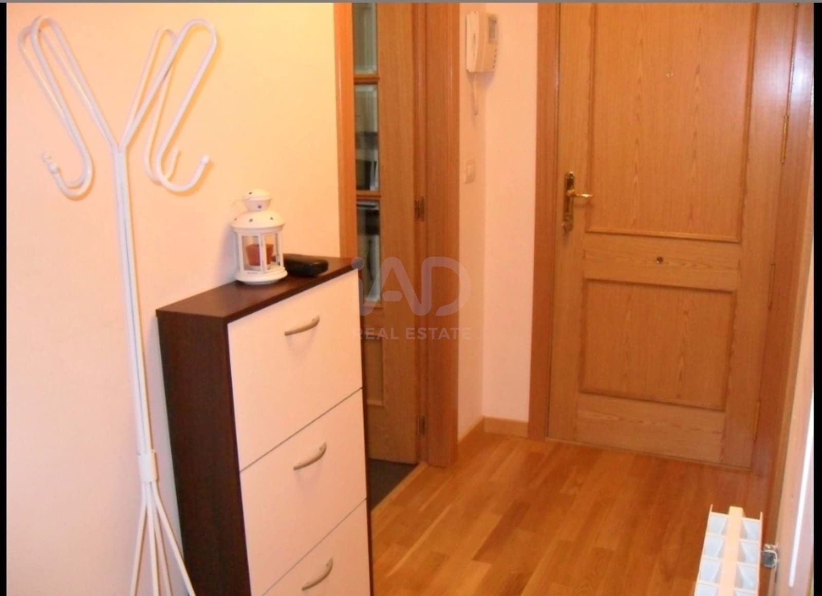 5 bedroom Apartment for sale in Burgos city - € 179,800 (Ref: 9991170)