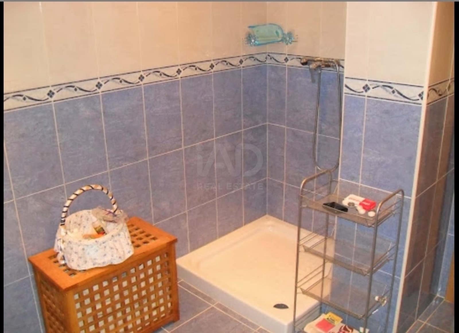 5 bedroom Apartment for sale in Burgos city - € 179,800 (Ref: 9991170)