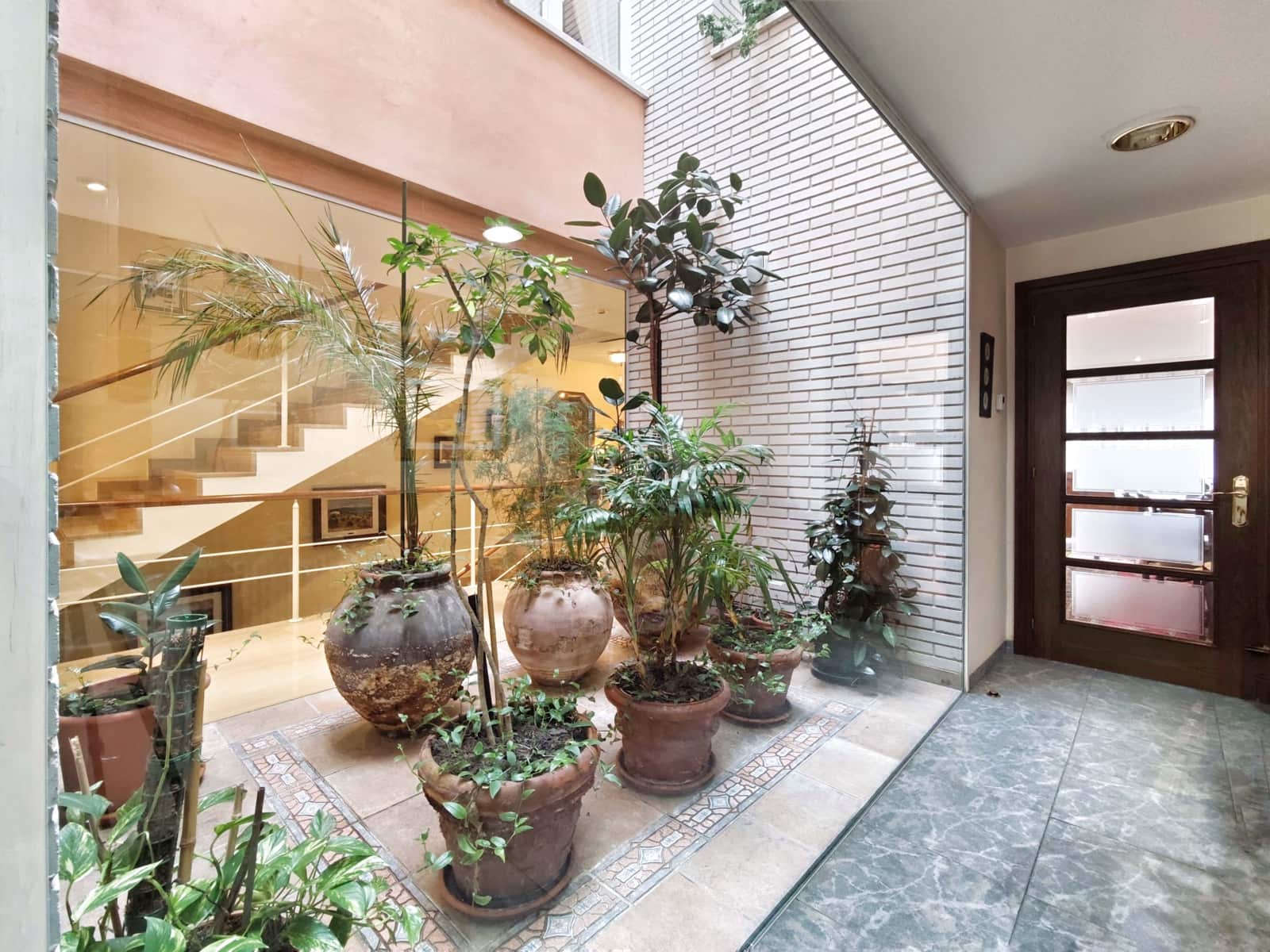 5 Zimmer Haus zu verkaufen in Barcelona Stadt mit Garage - 990.000 € (Ref: 9991171)