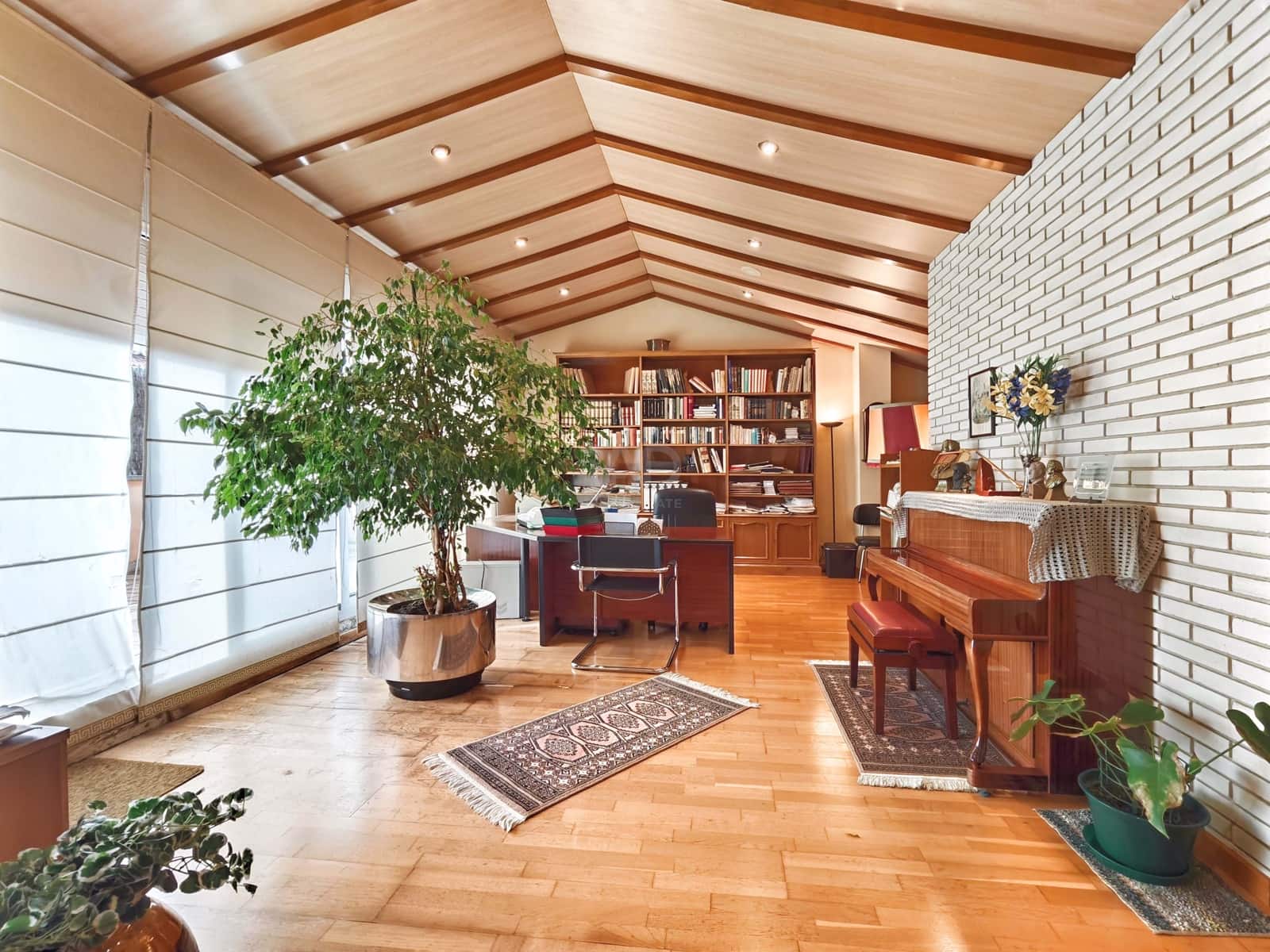 5 Zimmer Haus zu verkaufen in Barcelona Stadt mit Garage - 990.000 € (Ref: 9991171)