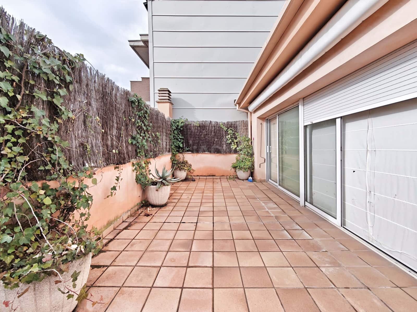 5 Zimmer Haus zu verkaufen in Barcelona Stadt mit Garage - 990.000 € (Ref: 9991171)