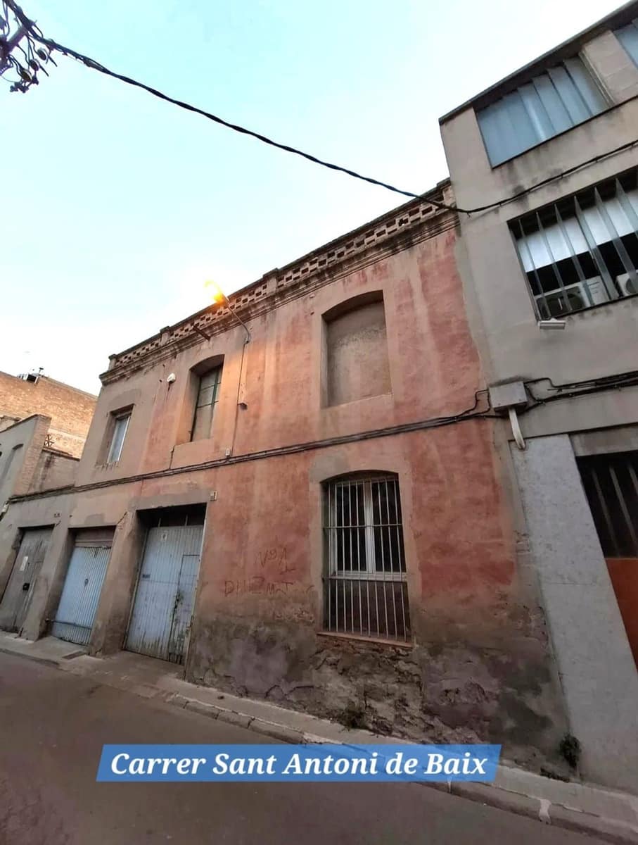 Erhverv til salg i Barcelona by - € 320.000 (Ref: 9991172)
