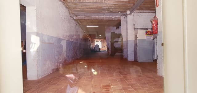 Gewerbe zu verkaufen in Igualada - 320.000 € (Ref: 9991172)