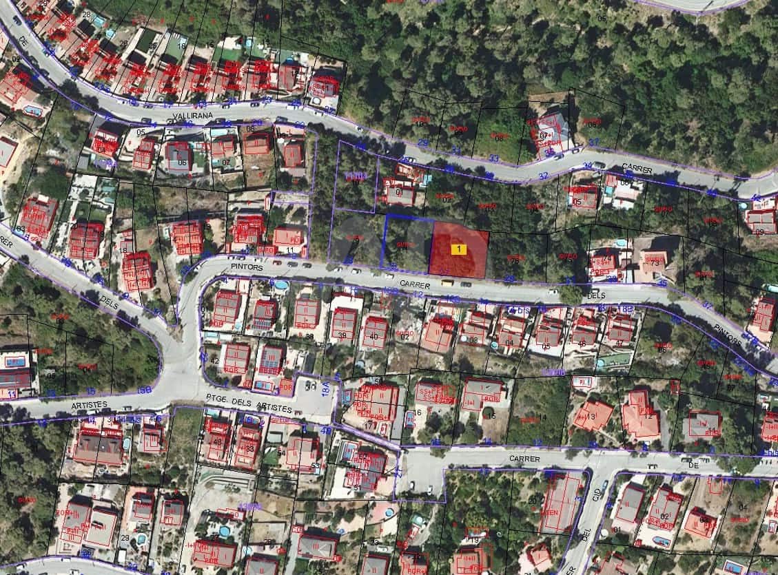 Byggetomt til salgs i Barcelona by - € 35 000 (Ref: 9991174)