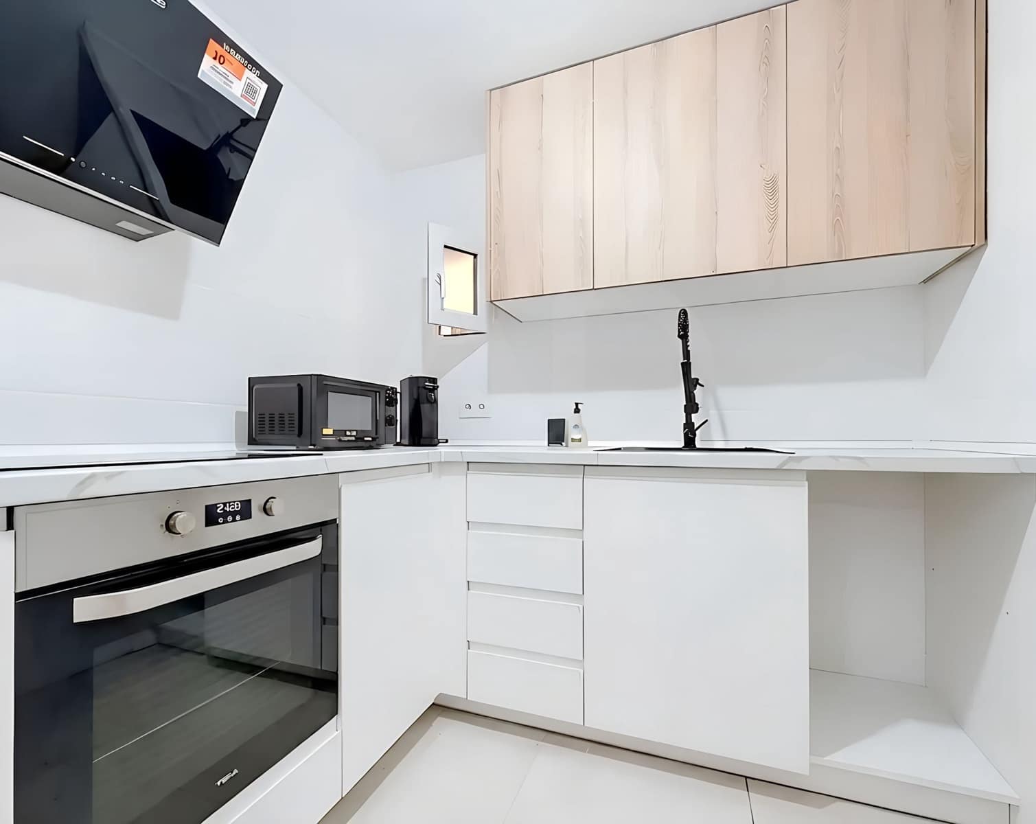 3 soverom Leilighet til salgs i Barcelona by med garasje - € 240 000 (Ref: 9991177)
