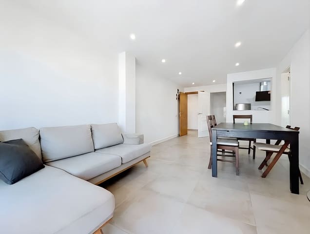 Apartamento de 3 habitaciones en Cubelles en venta con garaje - 240.000 € (Ref: 9991177)