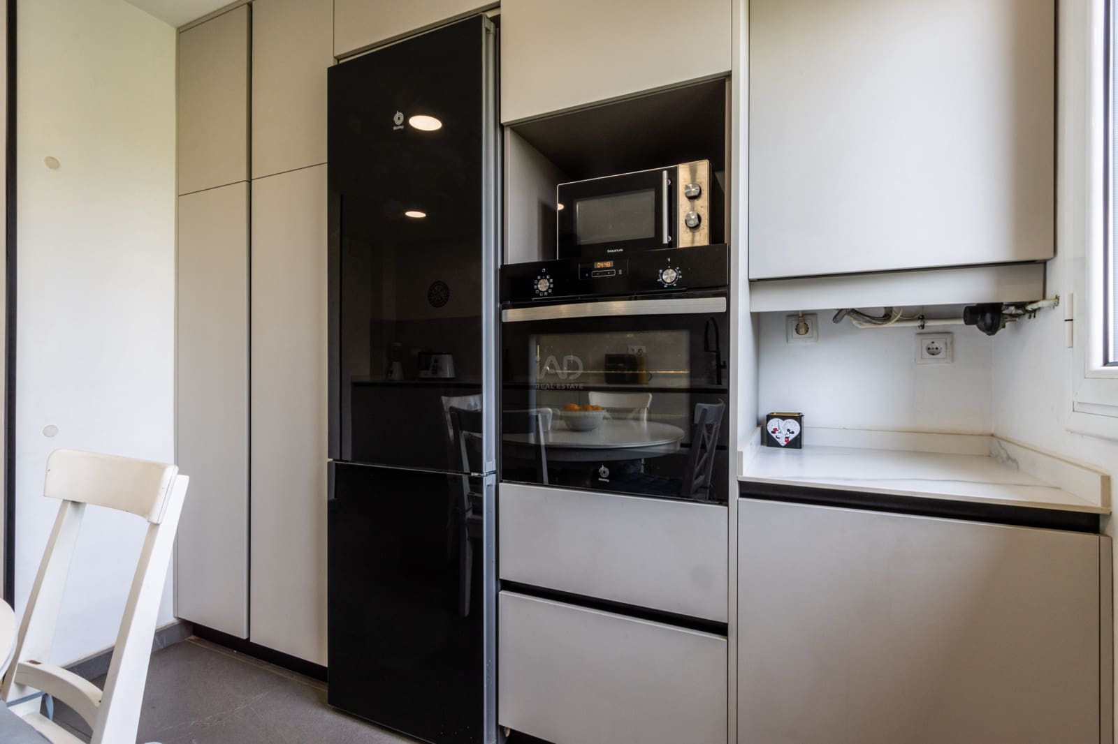 4 makuuhuone Rivitalo myytävänä paikassa Barcelona kaupunki mukana 
autotalli - 319 000 € (Ref: 9991180)