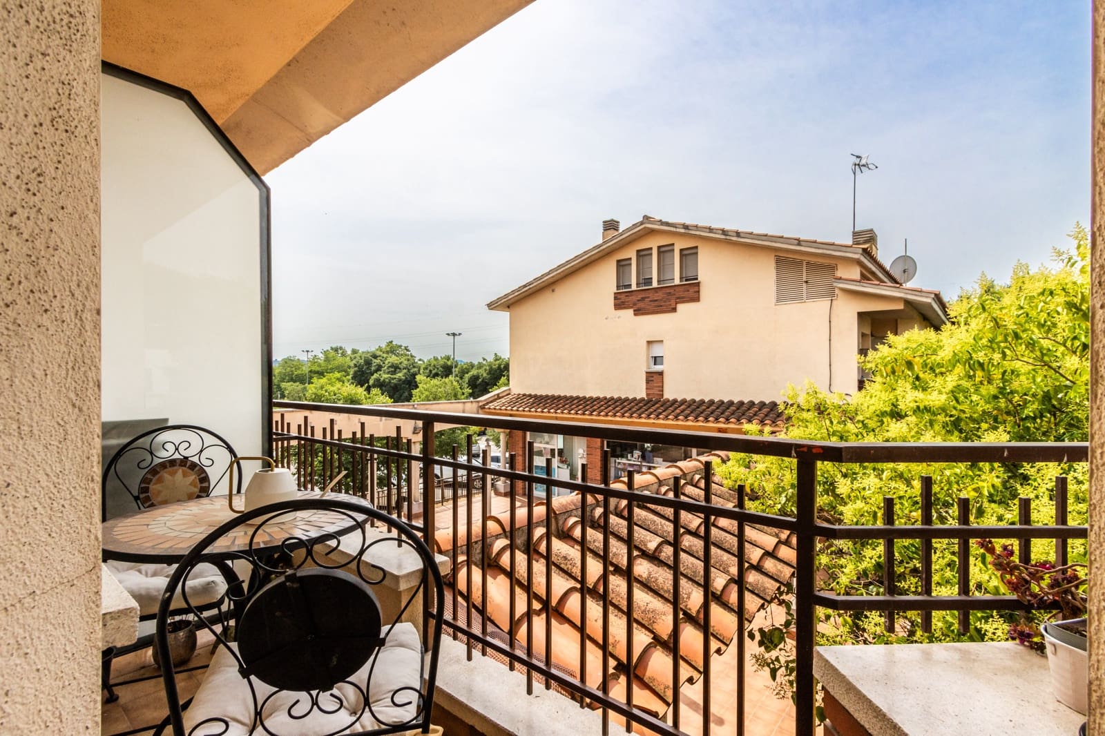 4 makuuhuone Rivitalo myytävänä paikassa Barcelona kaupunki mukana 
autotalli - 319 000 € (Ref: 9991180)