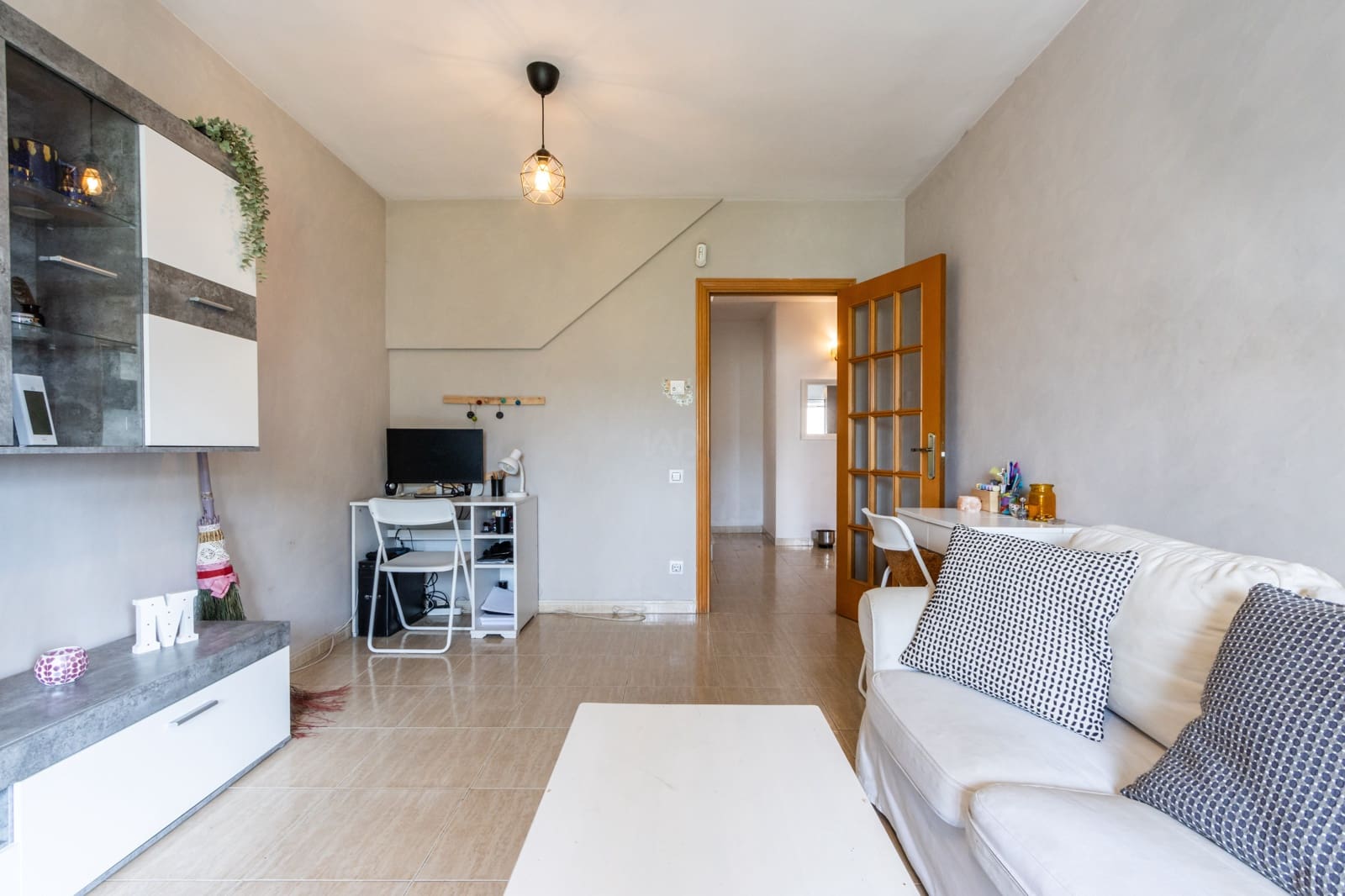 4 makuuhuone Rivitalo myytävänä paikassa Barcelona kaupunki mukana 
autotalli - 319 000 € (Ref: 9991180)