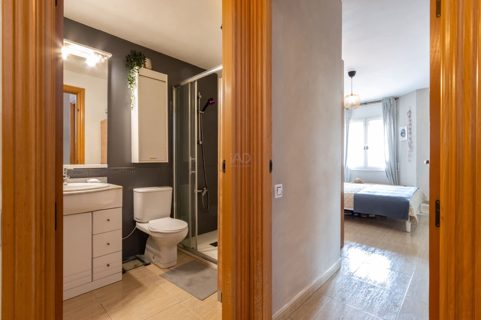 4 makuuhuone Rivitalo myytävänä paikassa Barcelona kaupunki mukana 
autotalli - 319 000 € (Ref: 9991180)