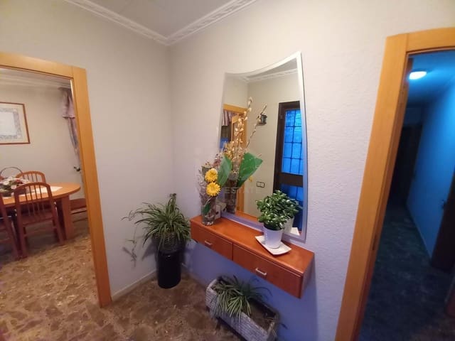 8 sypialnia Dom na sprzedaż w Terrassa z garażem - 519 000 € (Ref: 9991181)