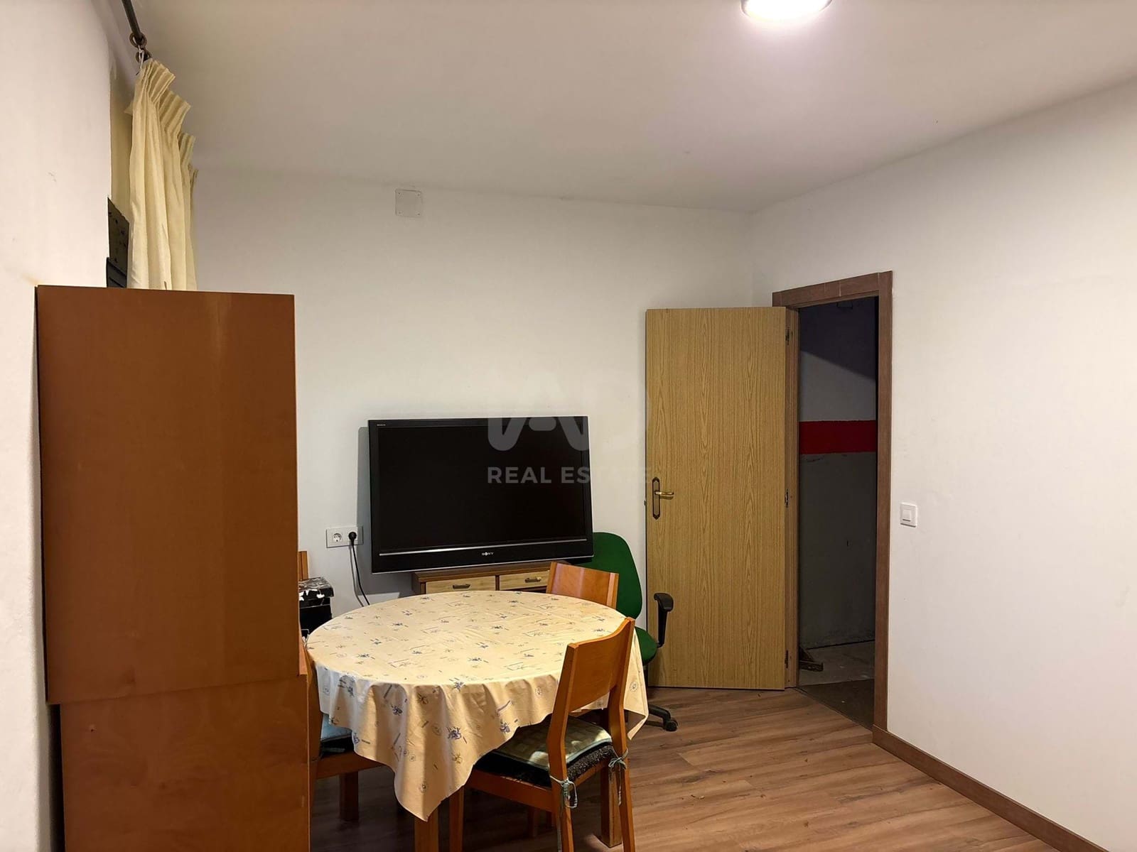 8 sypialnia Dom na sprzedaż w Terrassa z garażem - 519 000 € (Ref: 9991181)