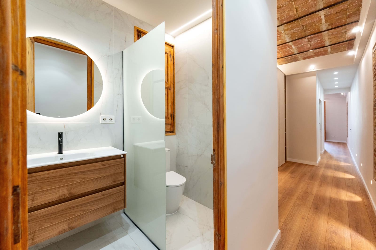 3 bedroom Apartment for sale in Barcelona city - € 715,000 (Ref: 9991182)