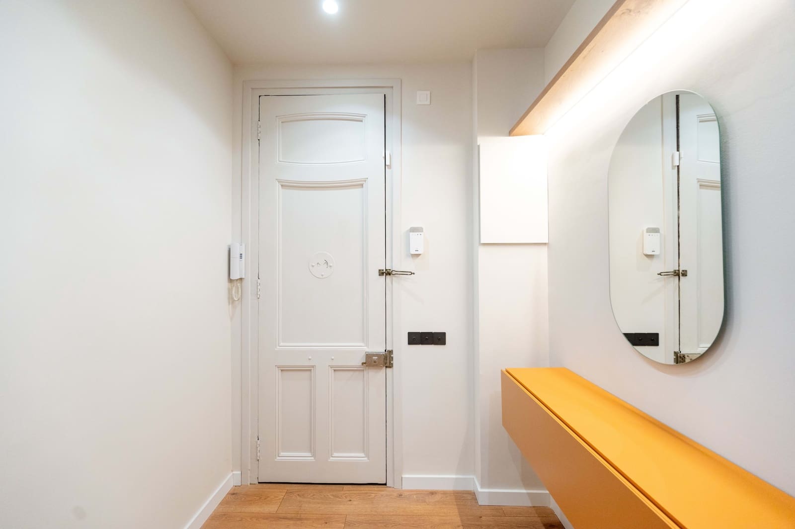 3 bedroom Apartment for sale in Barcelona city - € 715,000 (Ref: 9991182)