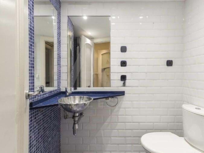 2 soveværelse Penthouse til salg i Barcelona by med garage - € 850.000 (Ref: 9991183)