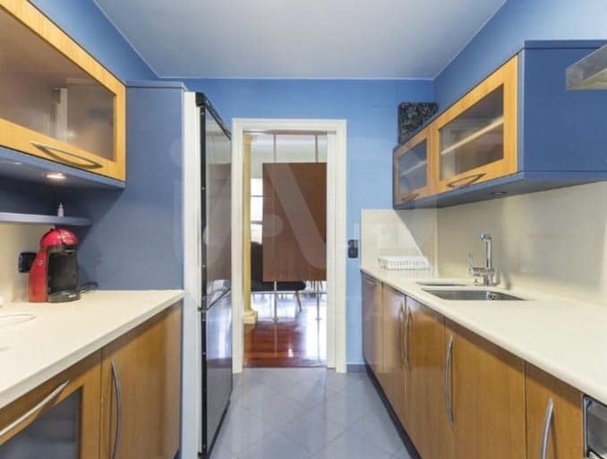 2 soveværelse Penthouse til salg i Barcelona by med garage - € 850.000 (Ref: 9991183)