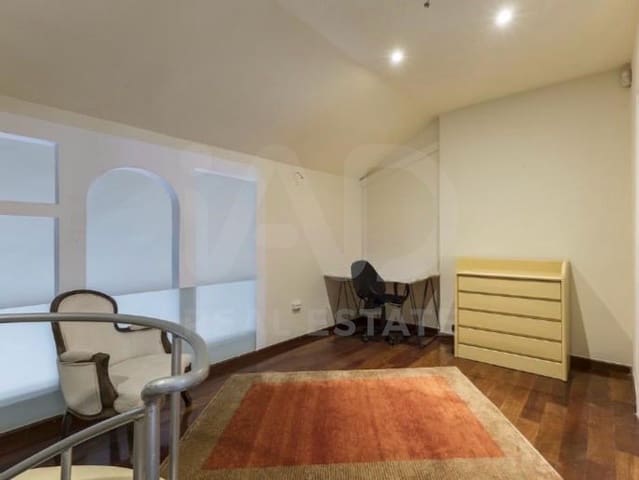 2 soveværelse Penthouse til salg i La Vila de Gràcia, Barcelona by med garage - € 850.000 (Ref: 9991183)