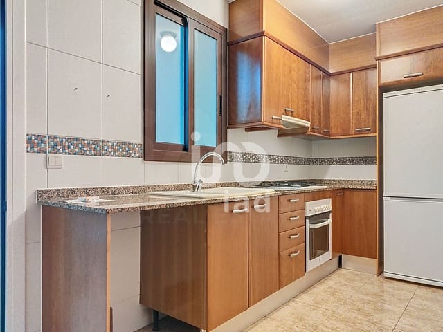 2 sypialnia Apartament na sprzedaż w Vilanova i la Geltrú - 335 000 € (Ref: 9991184)