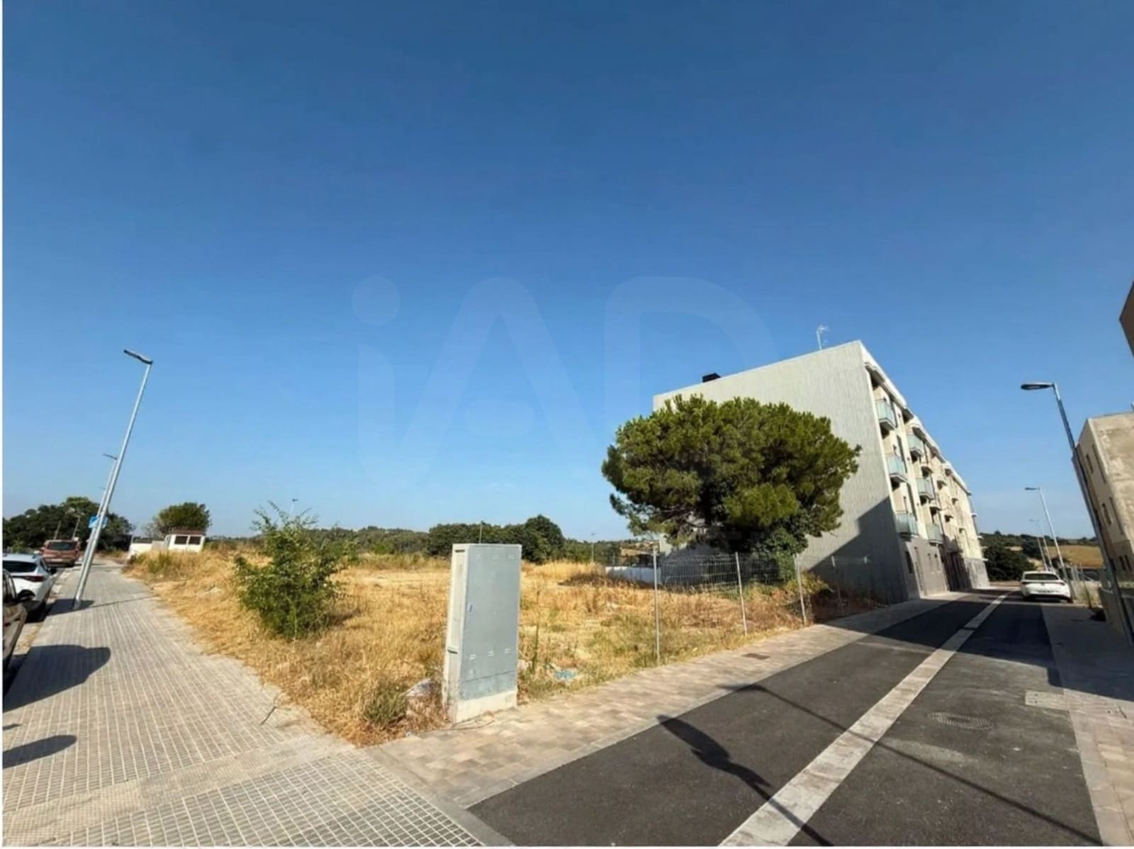 Byggegrund til salg i Barcelona by - € 390.000 (Ref: 9991185)