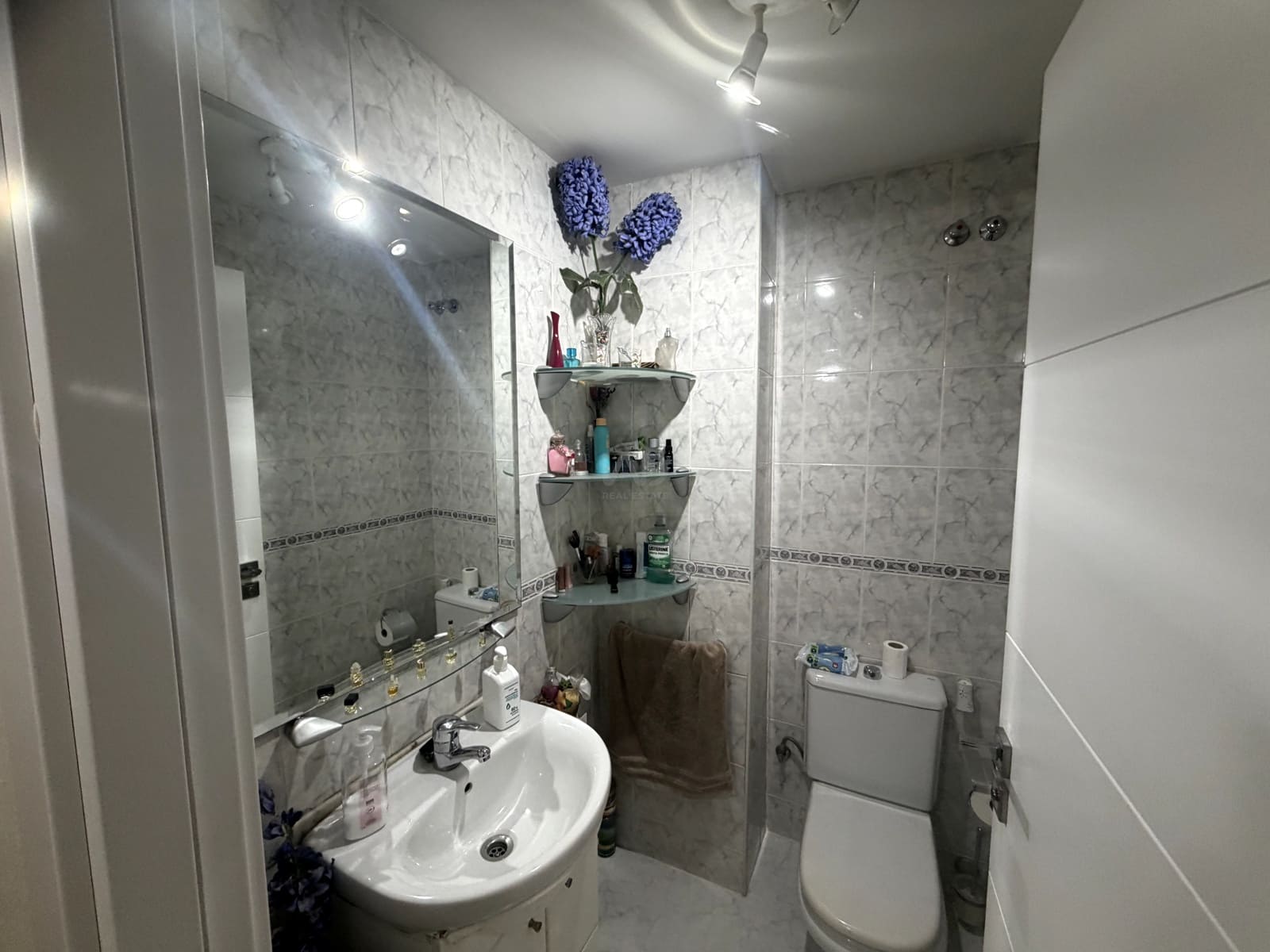 4 slaapkamer Appartement te koop in Martorell met garage - € 510.000 (Ref: 9991188)