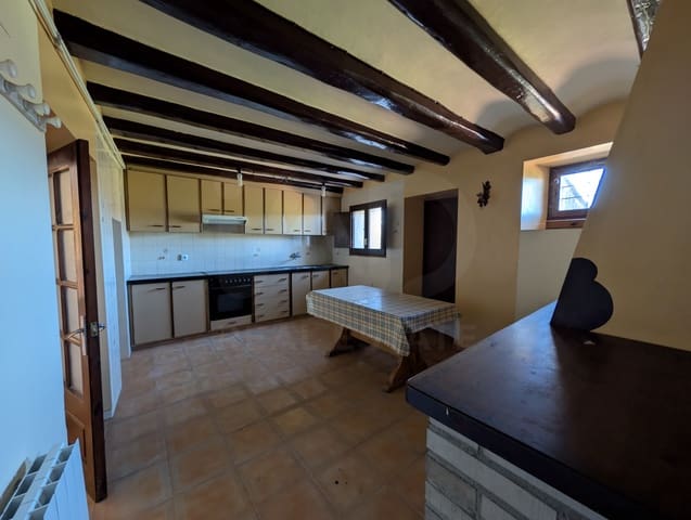 7 sovrum Finca/Hus på landet till salu i Sant Mateu de Bages med garage - 525 000 € (Ref: 9991189)