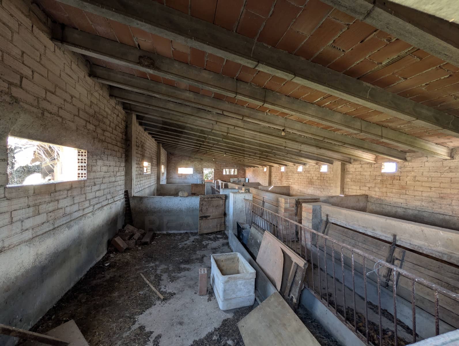7 sovrum Finca/Hus på landet till salu i Sant Mateu de Bages med garage - 525 000 € (Ref: 9991189)