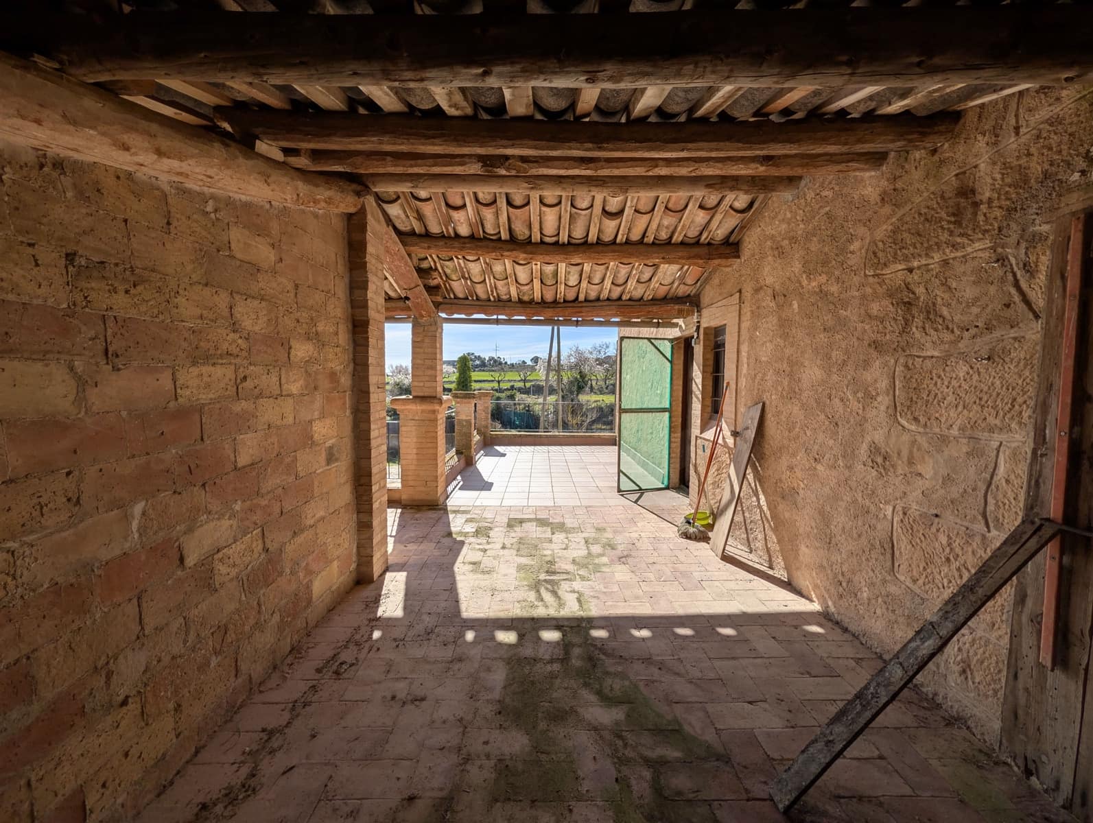 7 sovrum Finca/Hus på landet till salu i Sant Mateu de Bages med garage - 525 000 € (Ref: 9991189)
