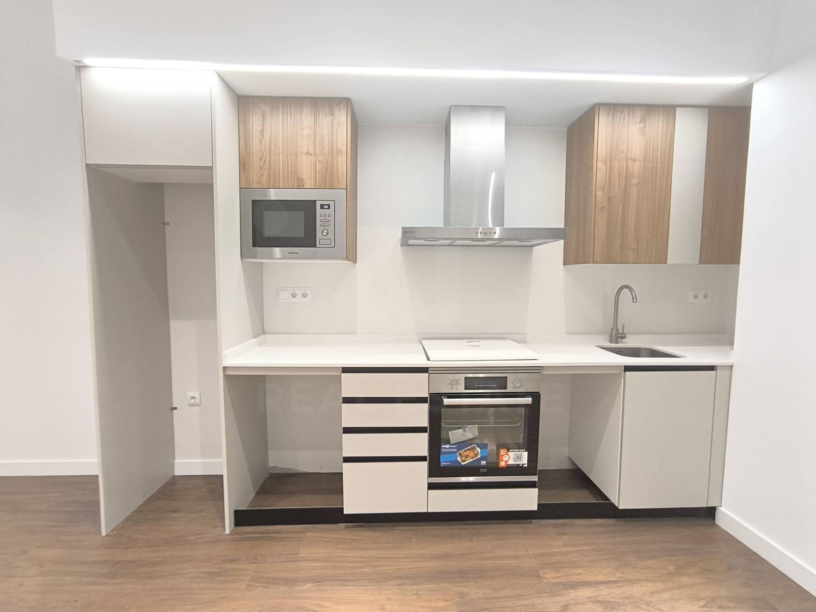 2 soverom Leilighet til salgs i Madrid by - € 555 000 (Ref: 9991194)