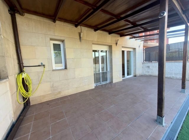 5 camera da letto Villetta a Schiera in vendita in Lleida città con garage - 248.000 € (Rif: 9991195)
