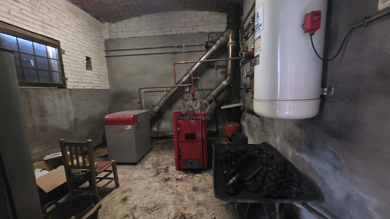 4 soveværelse Byhus til salg i Lleida by med garage - € 181.000 (Ref: 9991198)