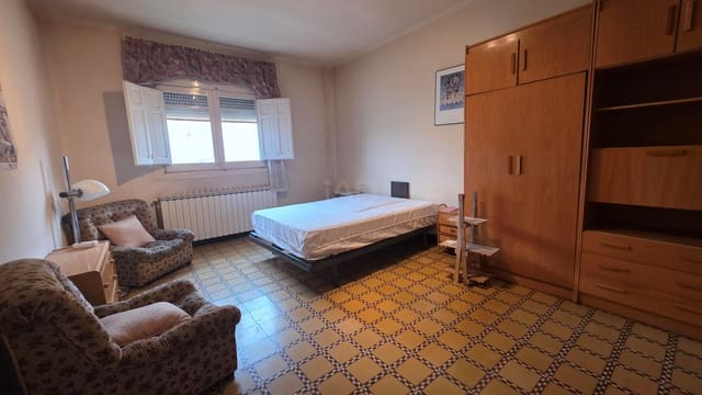 4 camera da letto Casa in vendita in Lleida città con garage - 181.000 € (Rif: 9991198)