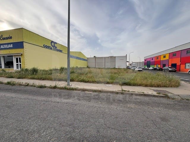 Rakentamaton maa myytävänä paikassa Huelva kaupunki - 110 000 € (Ref: 9991200)