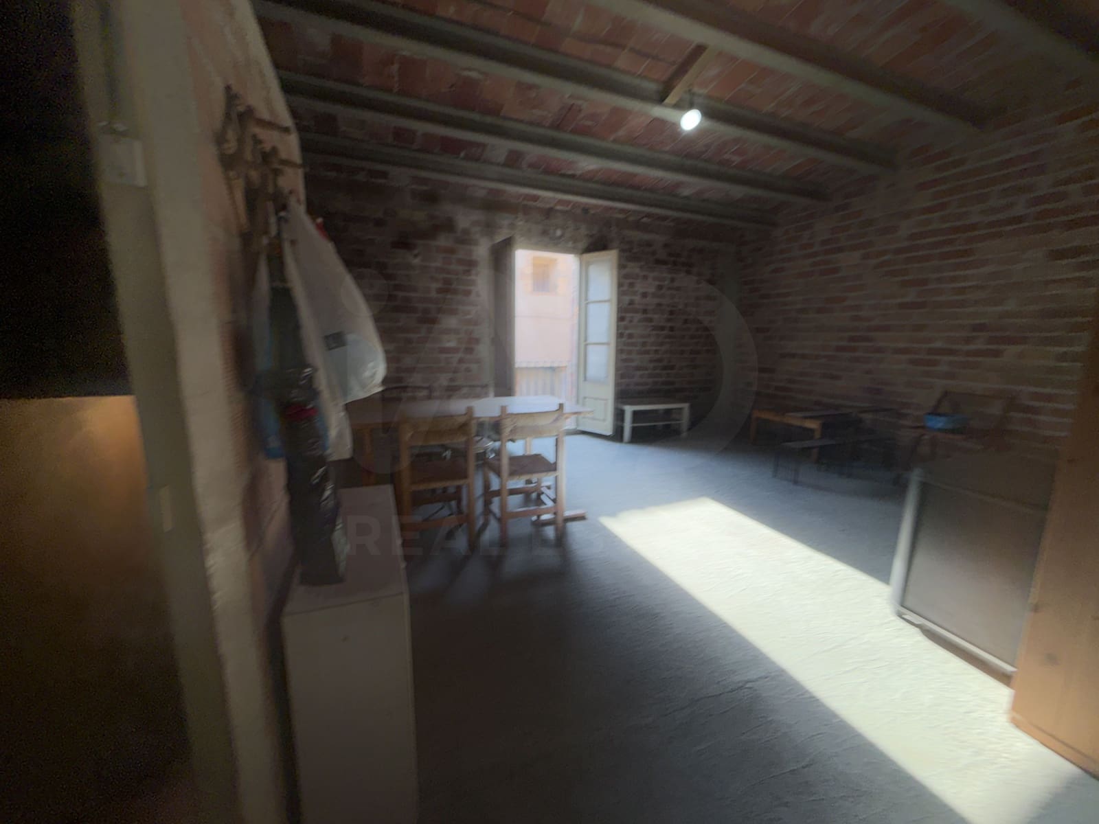 Rekkehus til salgs i Lleida by med garasje - € 51 500 (Ref: 9991201)