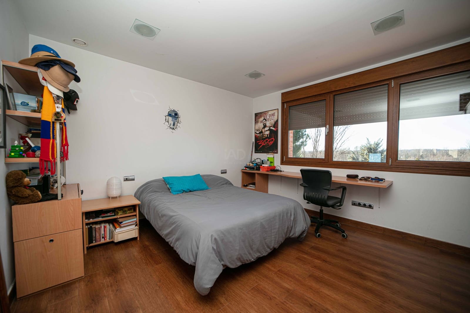 5 slaapkamer Villa te koop in Leon stad met garage - € 465.000 (Ref: 9991203)