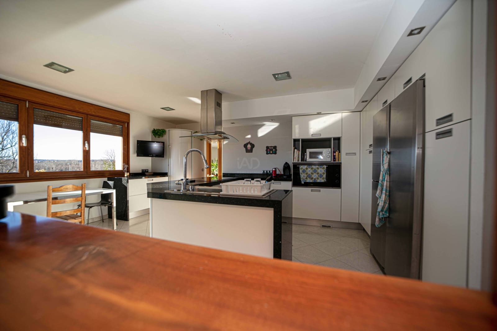5 slaapkamer Villa te koop in Leon stad met garage - € 465.000 (Ref: 9991203)