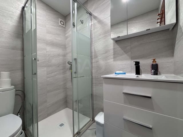 Studio zu verkaufen in Girona Stadt - 107.000 € (Ref: 9991204)