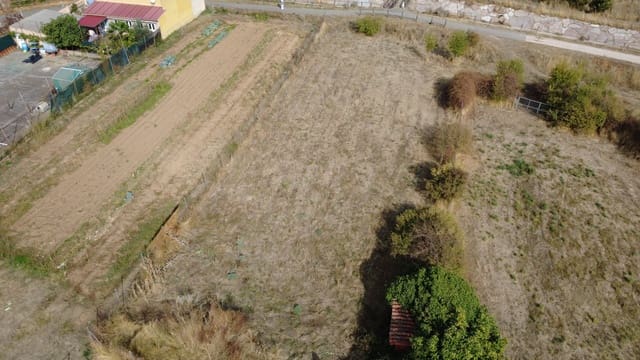 Undeveloped Land for sale in León city - € 68,000 (Ref: 9991205)