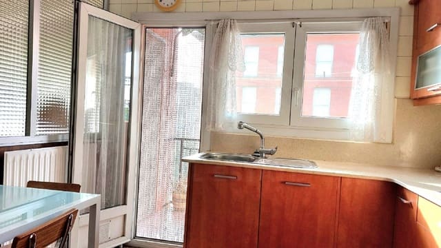 6 chambre Appartement à vendre à Lleida ville - 155 000 € (Ref: 9991206)
